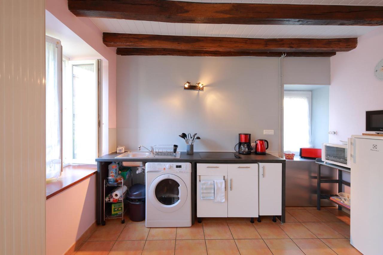 Gite La Loge Des Fees Latillé Zewnętrze zdjęcie